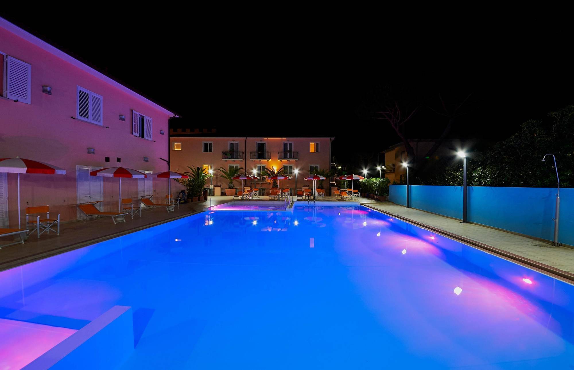 Bolgheri Marina Resort Marina Di Bibbona Exterior foto
