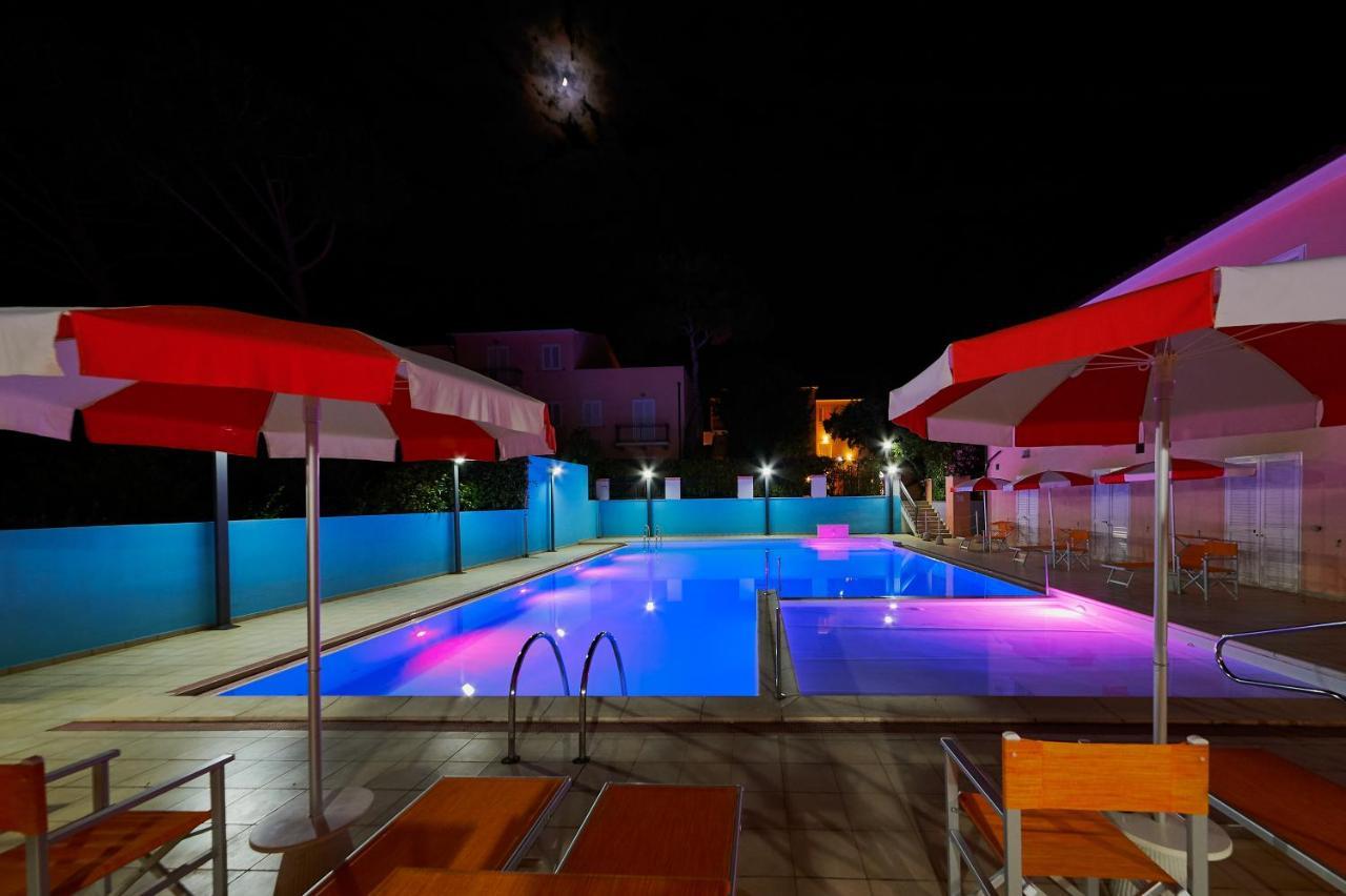 Bolgheri Marina Resort Marina Di Bibbona Exterior foto