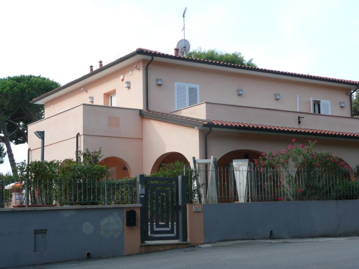 Bolgheri Marina Resort Marina Di Bibbona Exterior foto